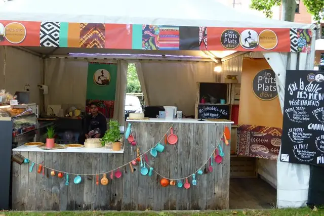 Le stand des P'tits Plats d'Éva au Rio Loco 2015